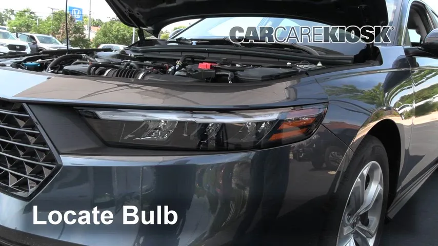 2023 Honda Accord LX 1.5L 4 Cyl. Turbo Éclairage Feux de croisement (remplacer l'ampoule)